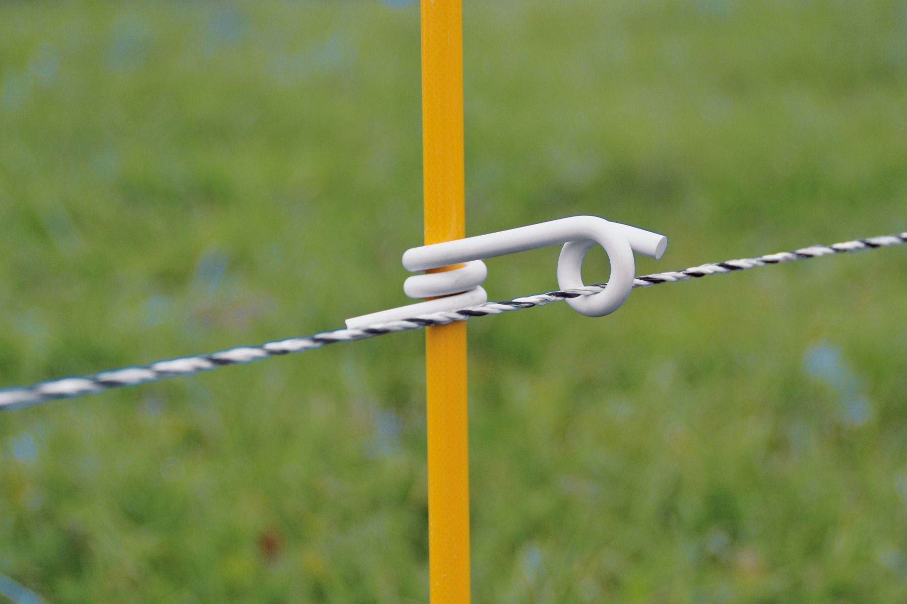 50 isolateurs œillets plastique HORIZONT 