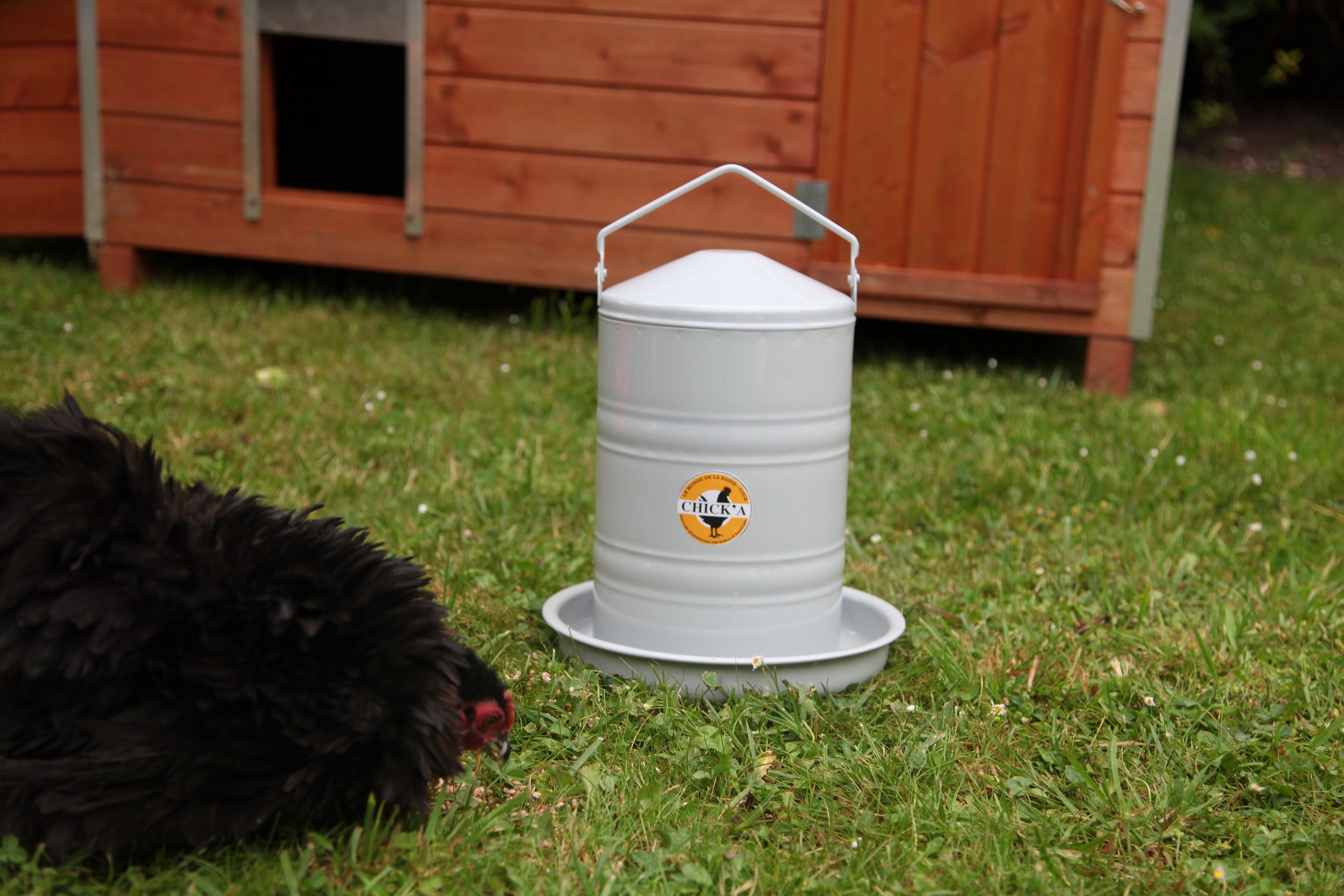 Abreuvoir métal en tôle émaillé gris basse-cour