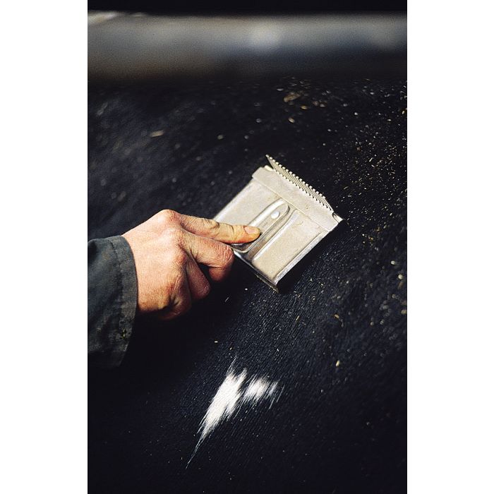 Etrille carrée corps plat pour bovins