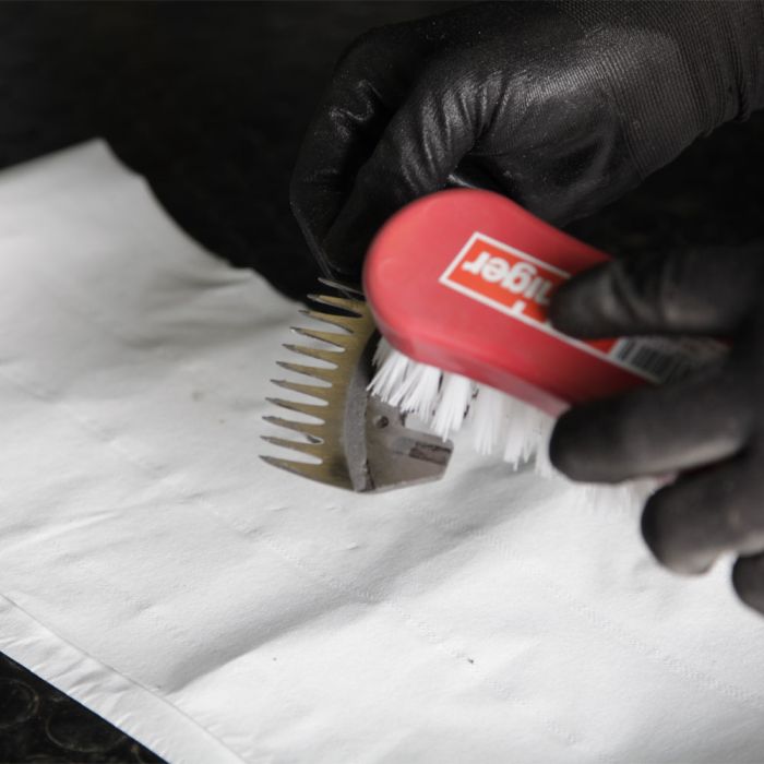 Affûtage d'1 jeu de peignes