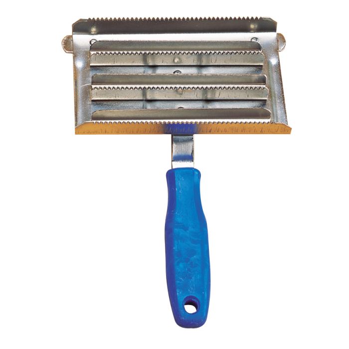 Etrille carrée corps plat pour bovins